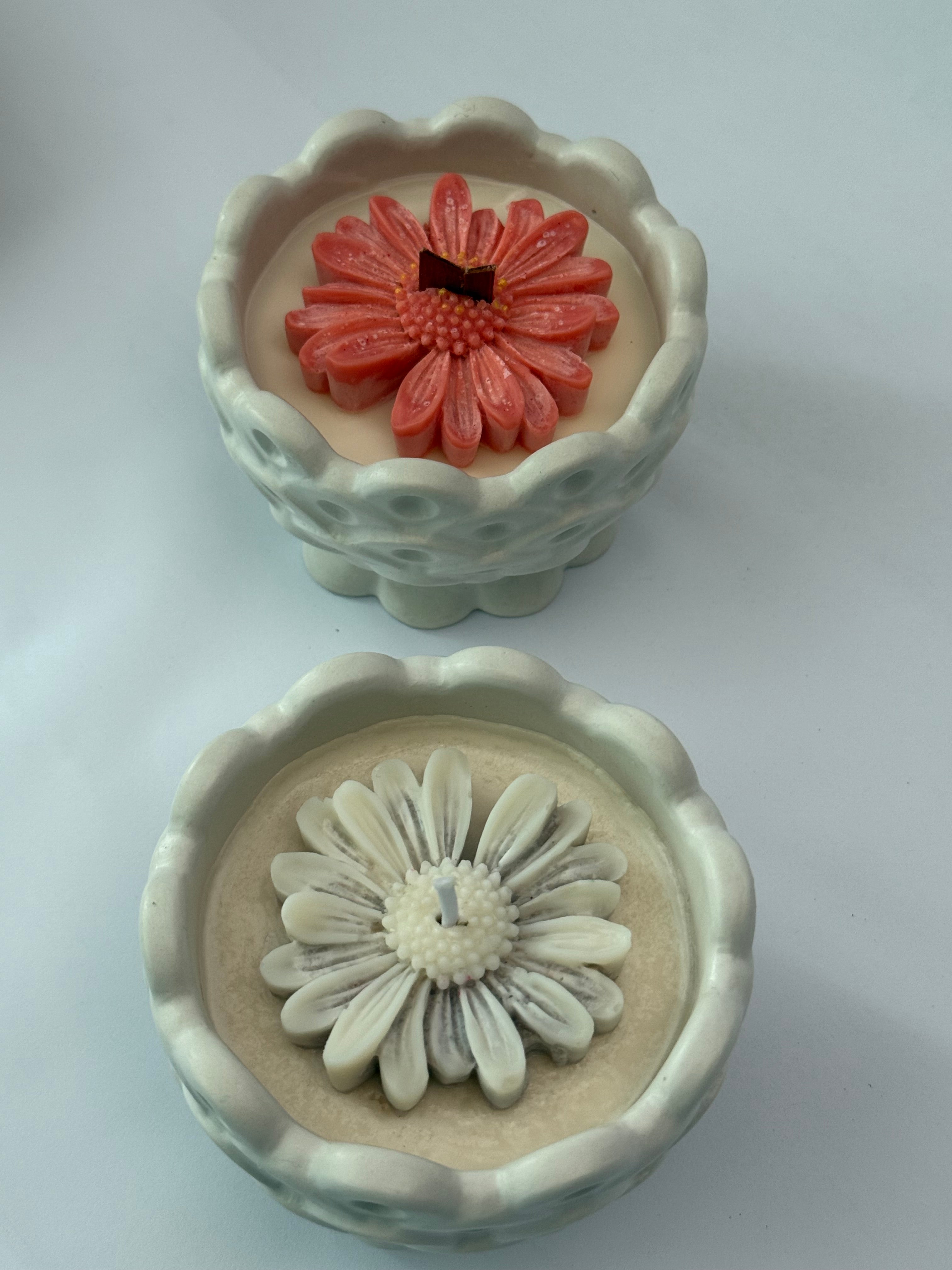 Daisy Flower Soy Candle 4oz